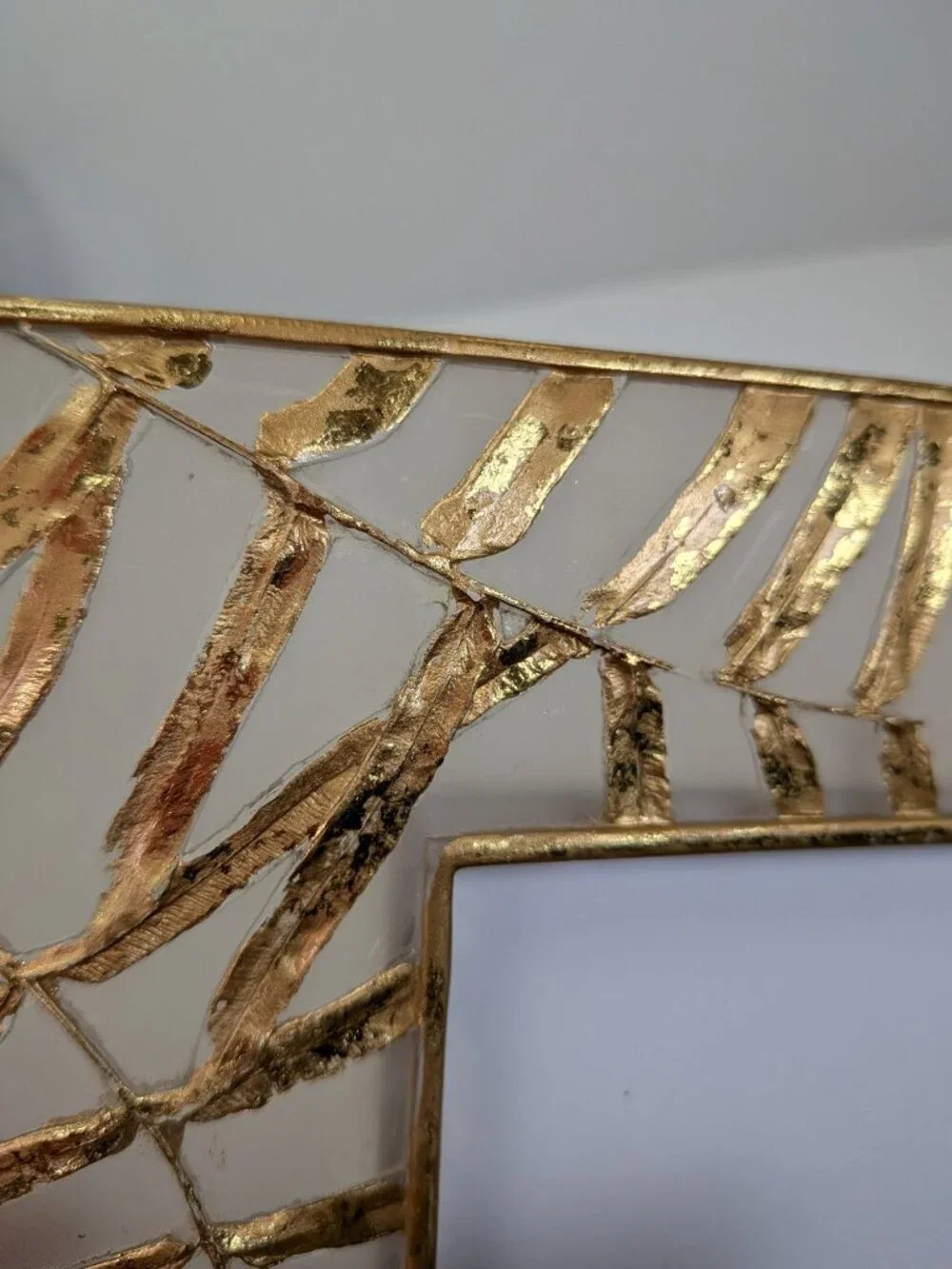 Vintage Textured Gold Palm Leaf Frosted Glass Photo Frame 5x7 Heavy Tabletop